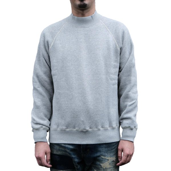 Loop & Weft Super Fluffy Knit Mock Neck Sweatshirt (Gray