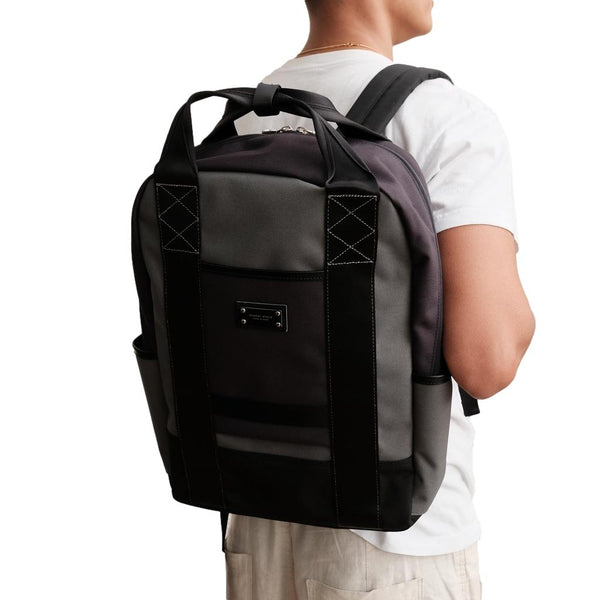 女王蜂 リュック 紺藤（qb original backpack/black） 女王蜂 リュック 紺藤（qb original backpack/black）