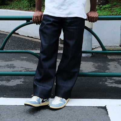Japan Blue 9oz. Lightweight Jeans (Wide Straight)
