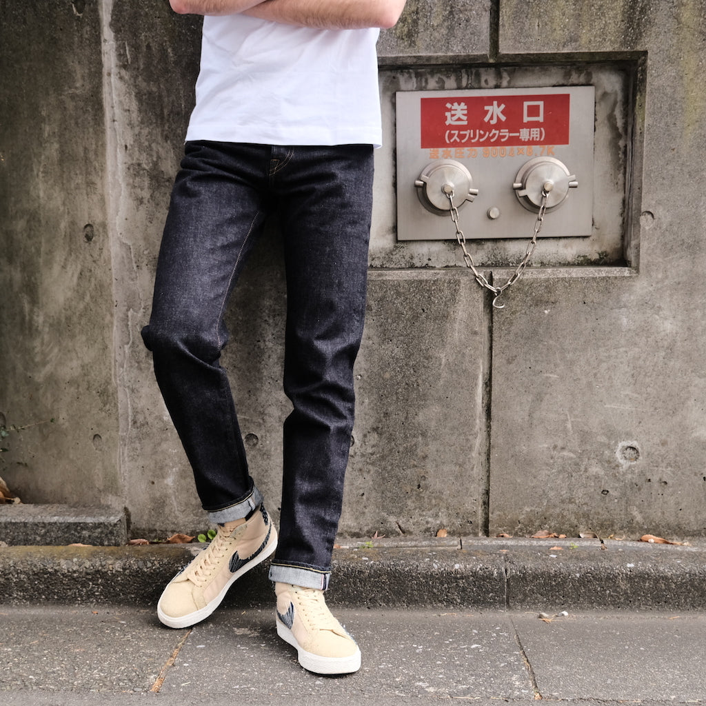 Momotaro 