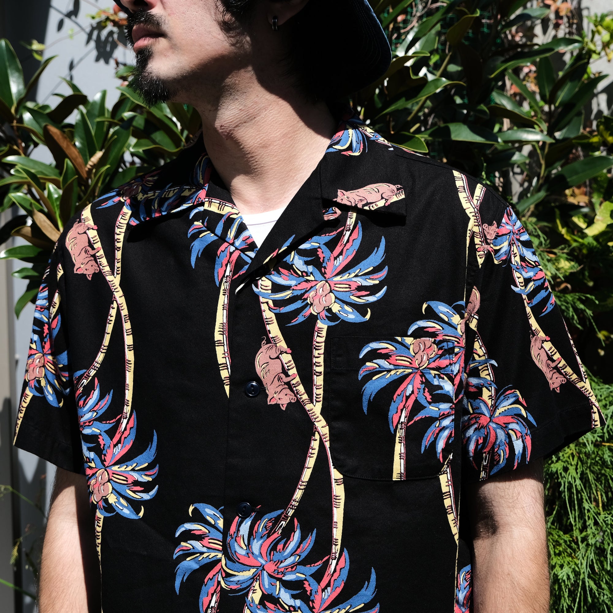 Studio D'Artisan "Palm Climber" Original Aloha Shirt (Black) - Okayama Denim