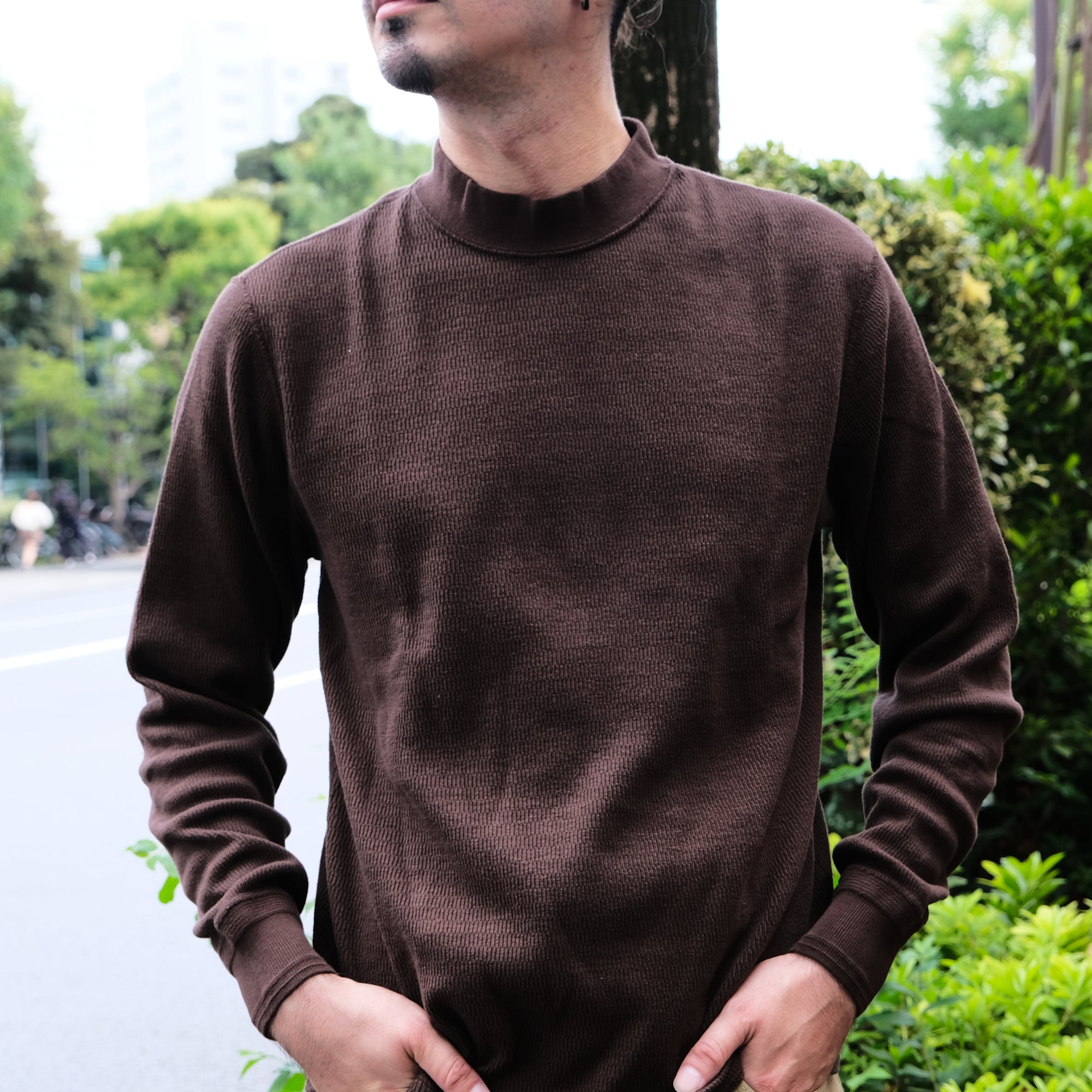 Loop & Weft Supima Long Honeycomb Mock Neck Thermal (Brown)