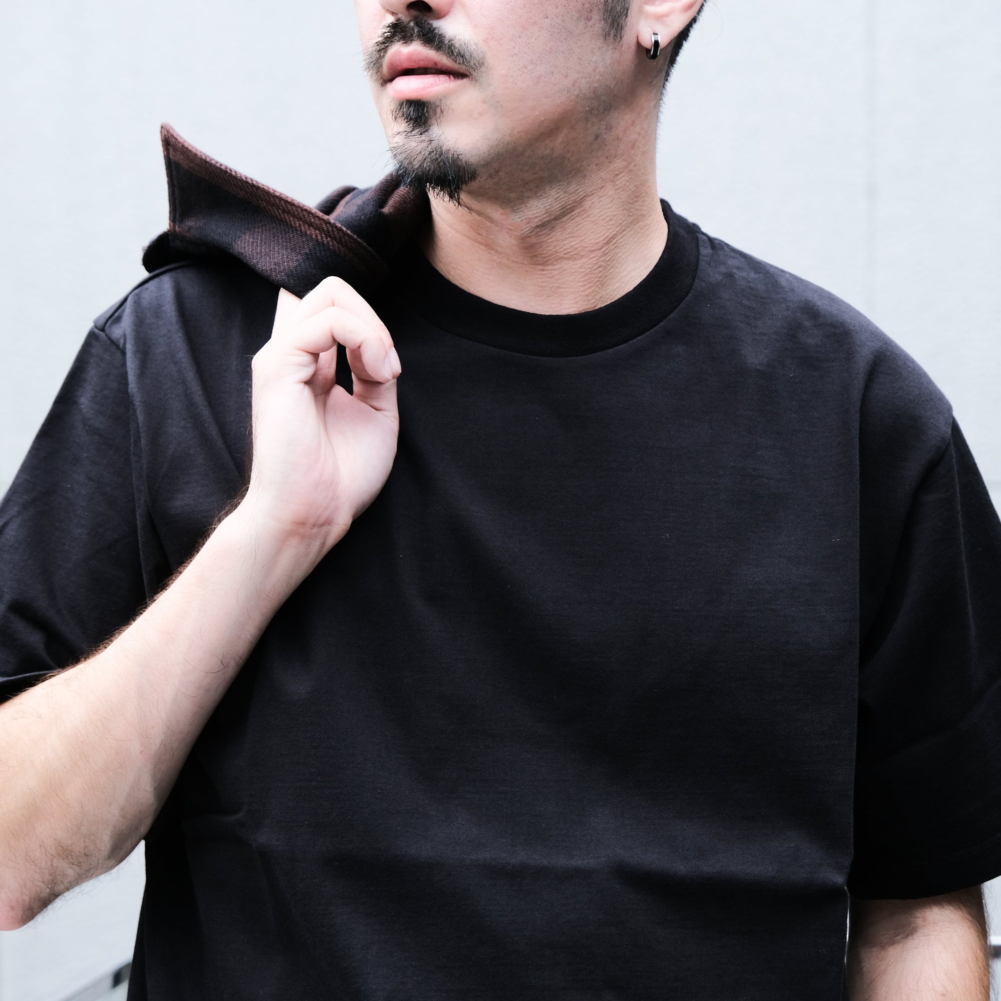Momotaro Suvin Gold S/S Tee (Black)