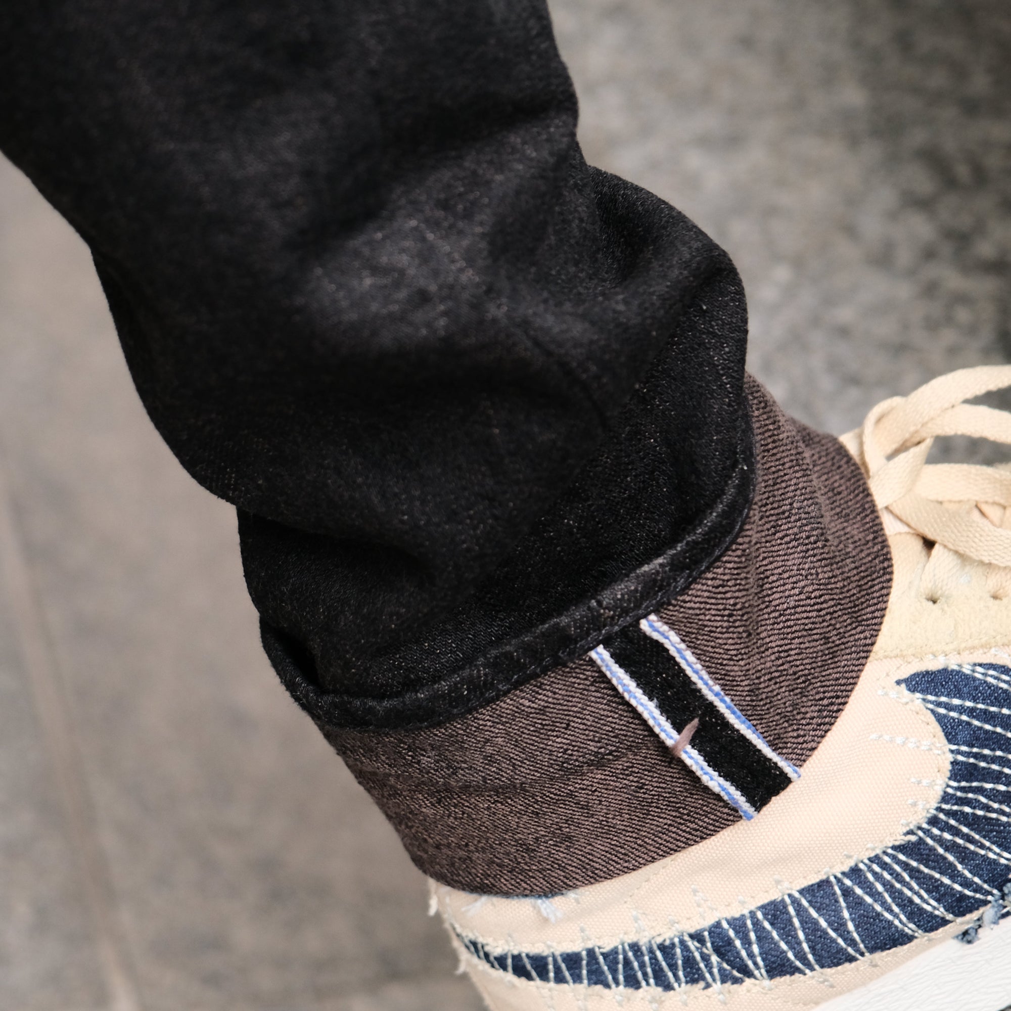 Pure Blue Japan TCD-013-BR Black x Brown "Teacore" Dyed Selvedge Jeans (Slim Tapered)