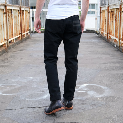 Momotaro 15.7oz. Black GTB Selvedge Jeans (Narrow Tapered)