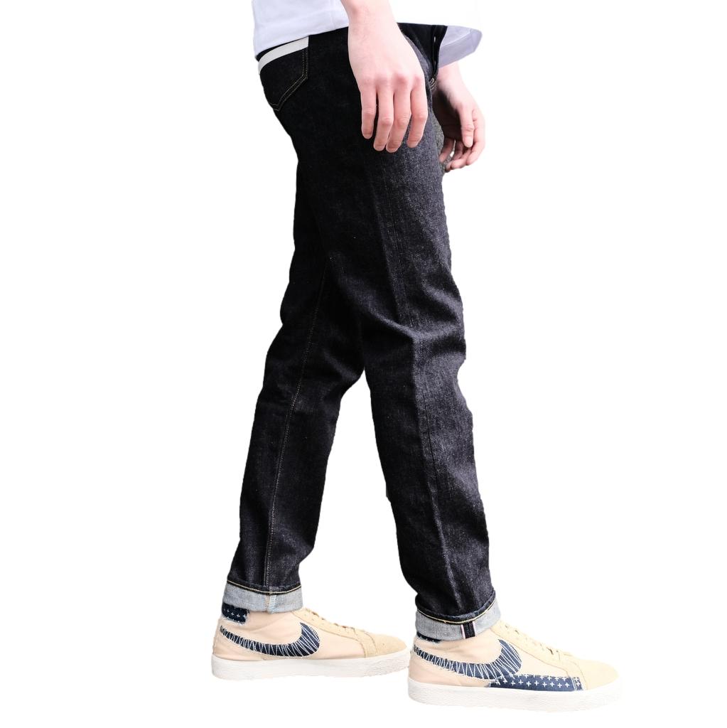 Momotaro "Classic" Selvedge Jeans (Tapered)