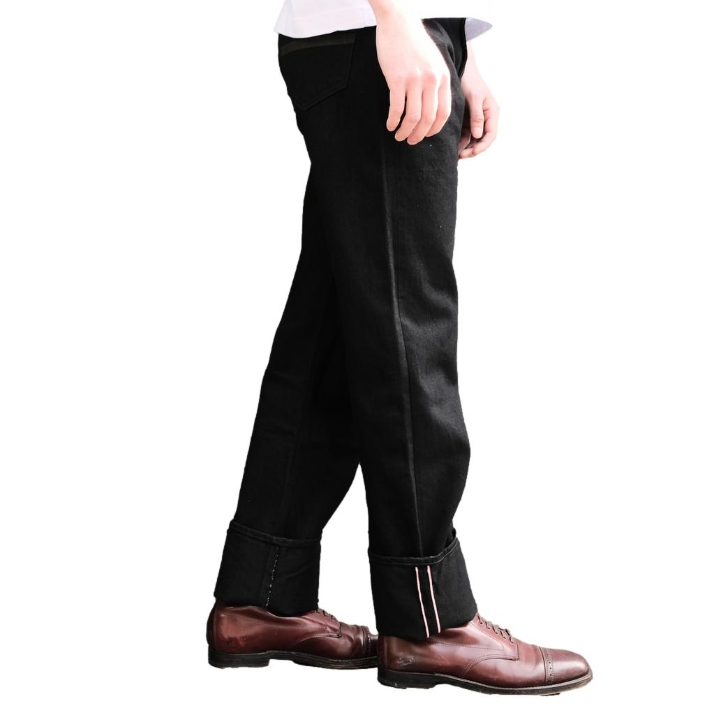 Momotaro "Classic" Black Selvedge Jeans (Regular Straight)
