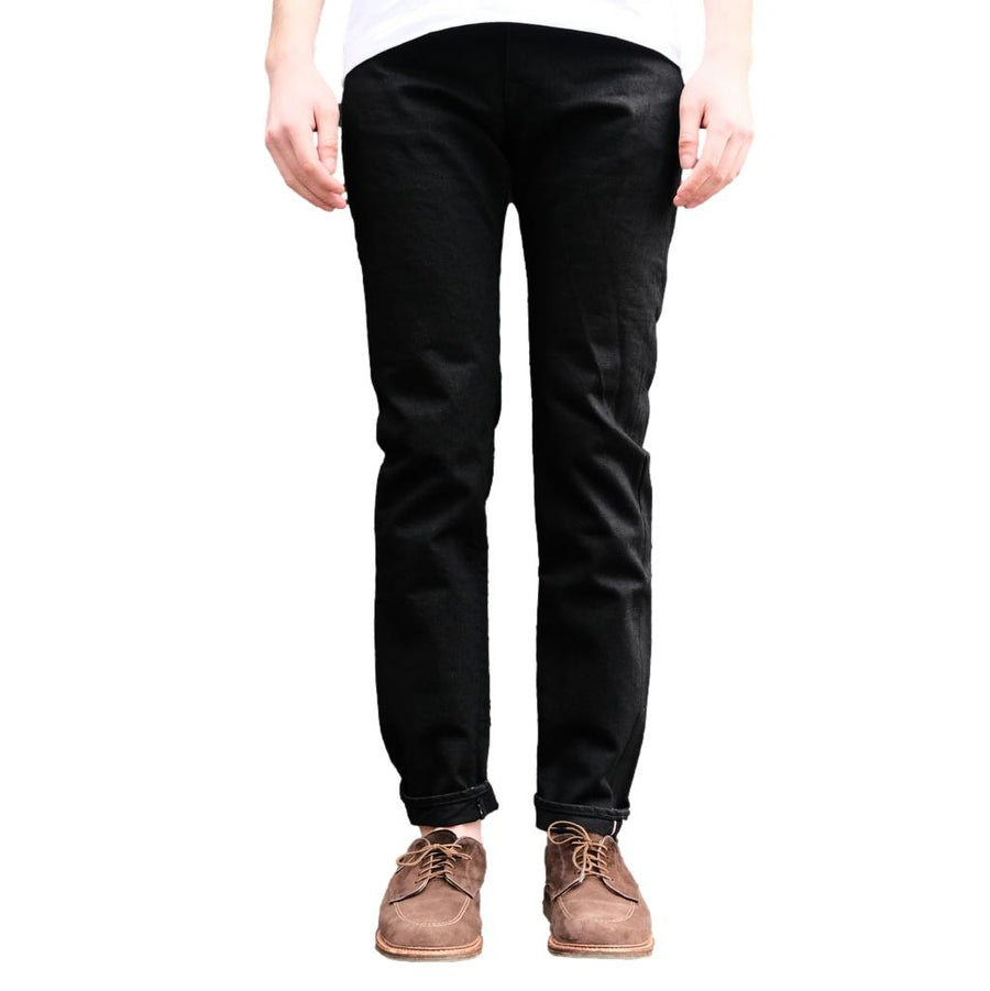 Momotaro "Classic" Black Selvedge Jeans (Slim Tapered)