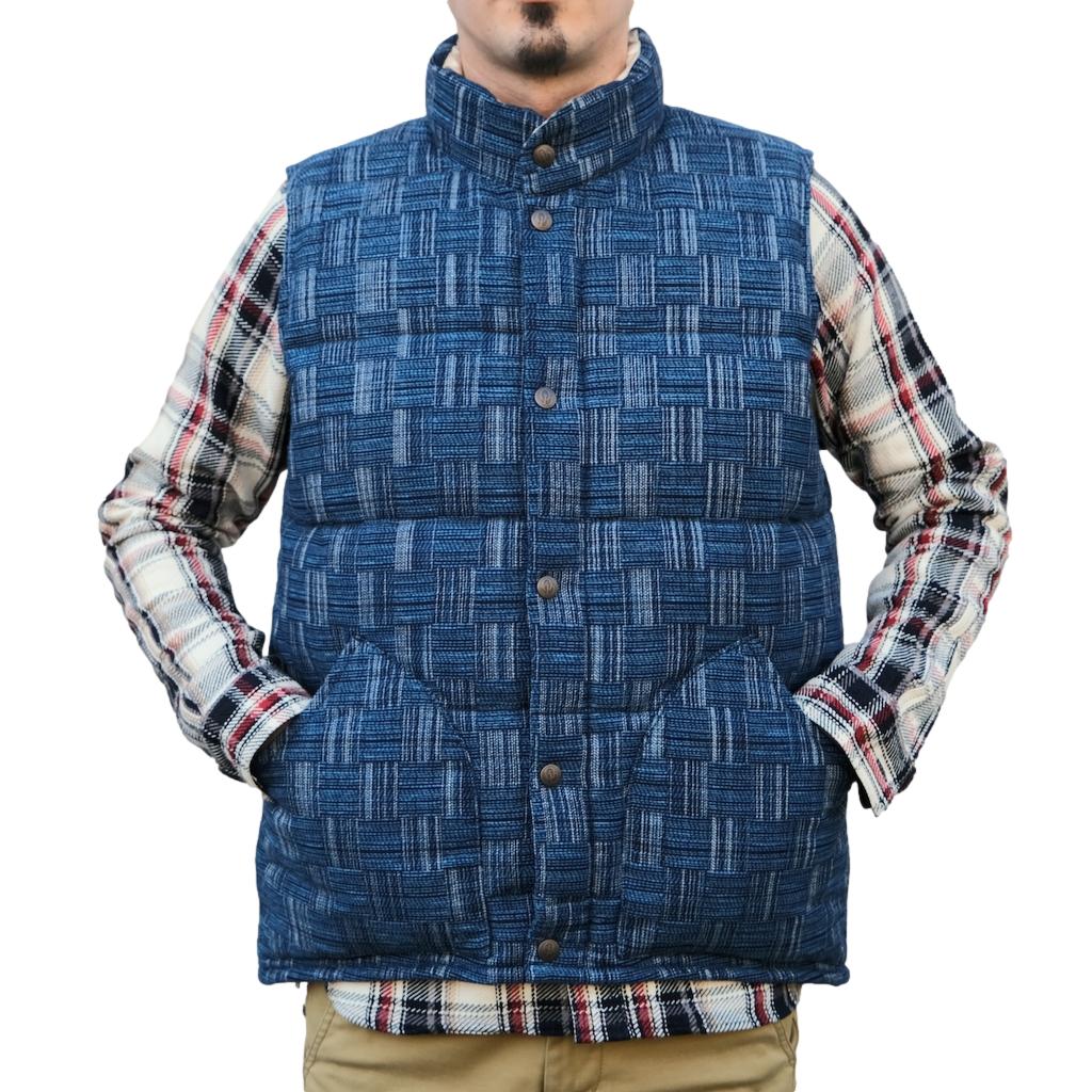 【KUSIKOHC】Origami down vest ORIGAMI CUT-OUT SLEEVELESS TOP