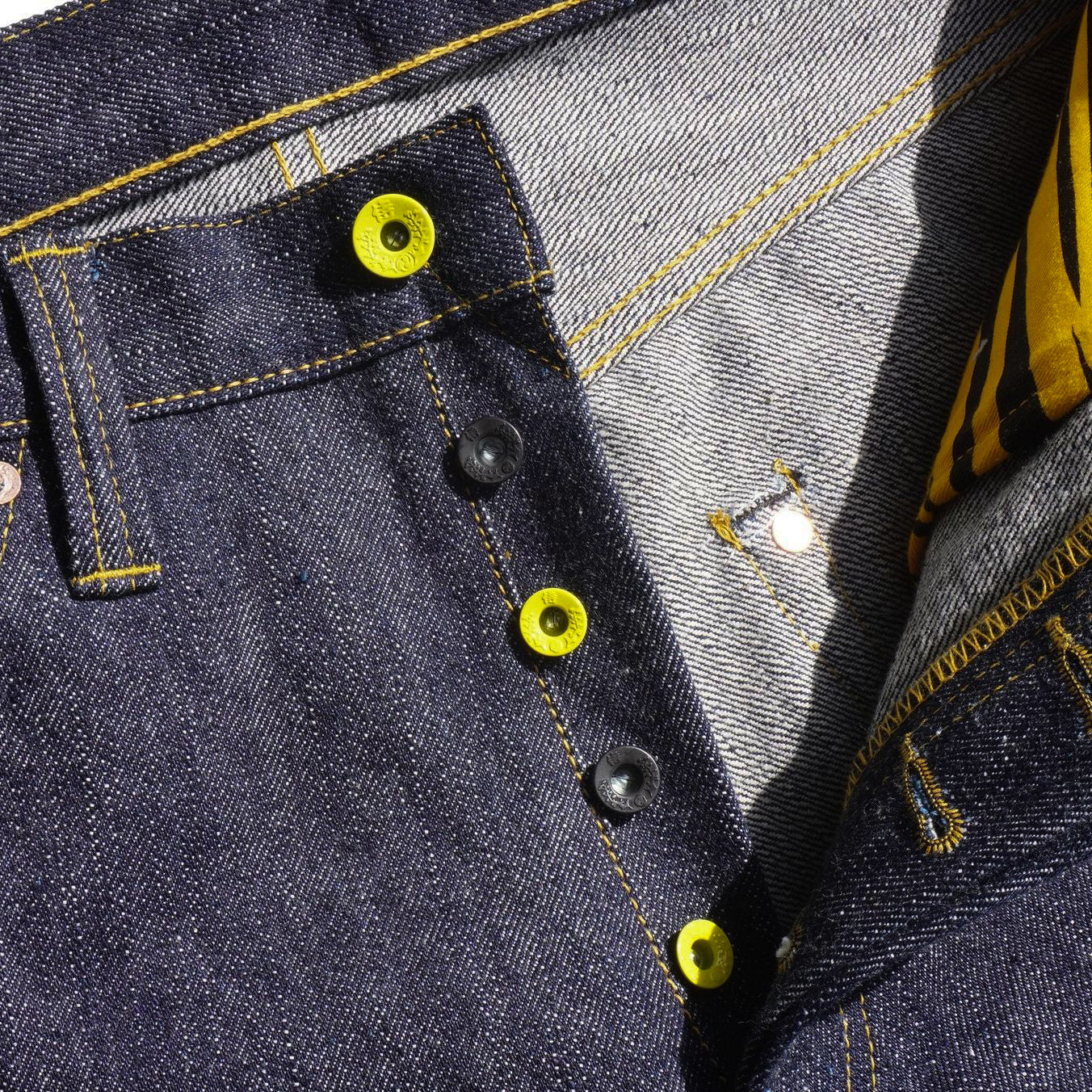 Samurai Jeans S3000XX-V2025 "Victory" 21oz. Selvedge Denim Jeans (Relax Straight)