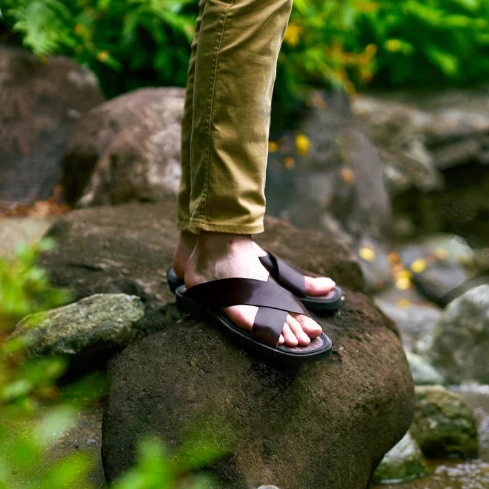 Liberato Tatami Cross Sandals (Brown)