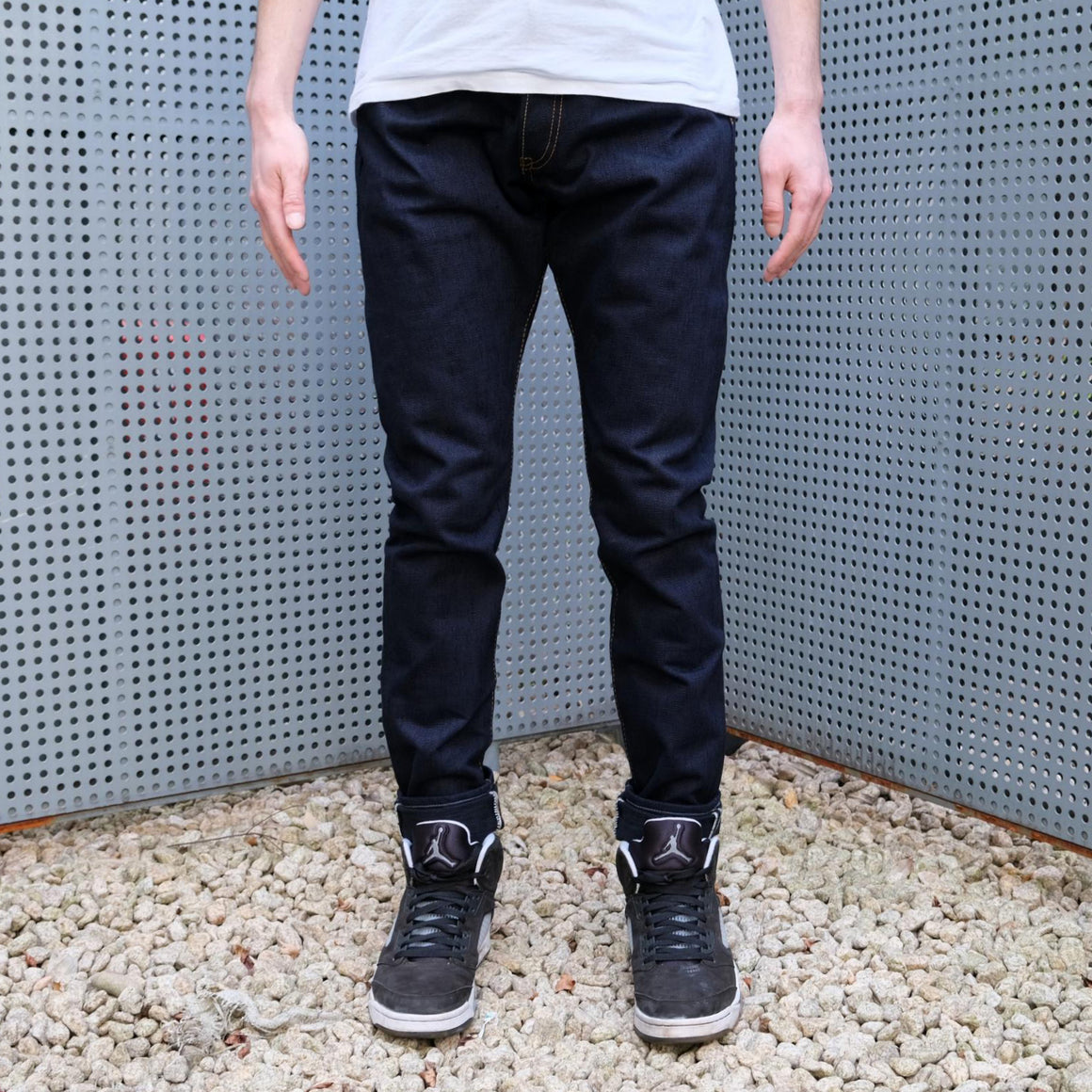 Heavyweight Indigo x Black Selvedge