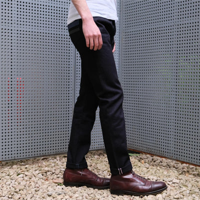 Momotaro 0106IBSPZ Indigo x Black Selvedge Jeans (Narrow Tapered)