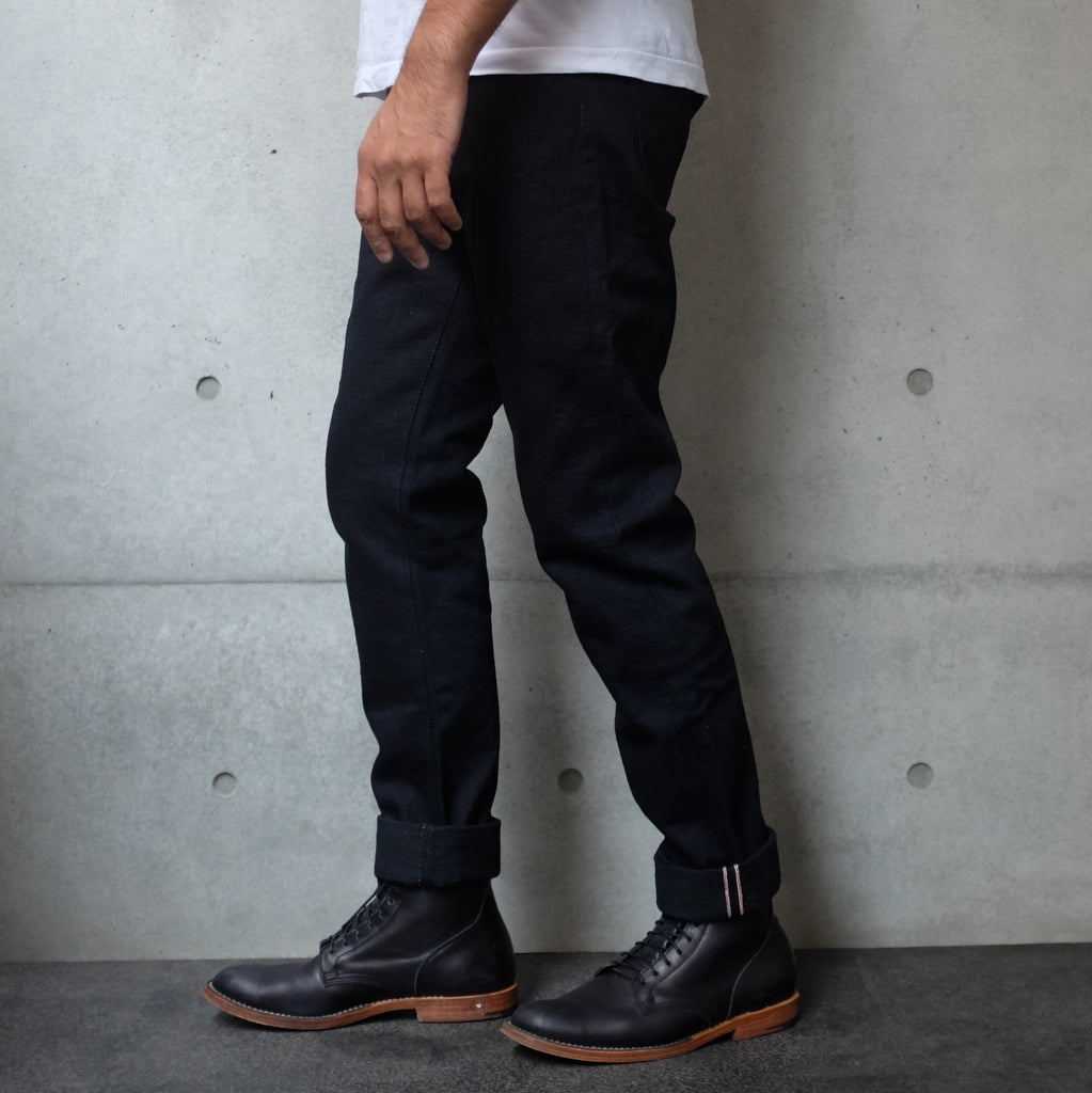 【SCENERITY】Tint Black Denim Pants SERENEDE®