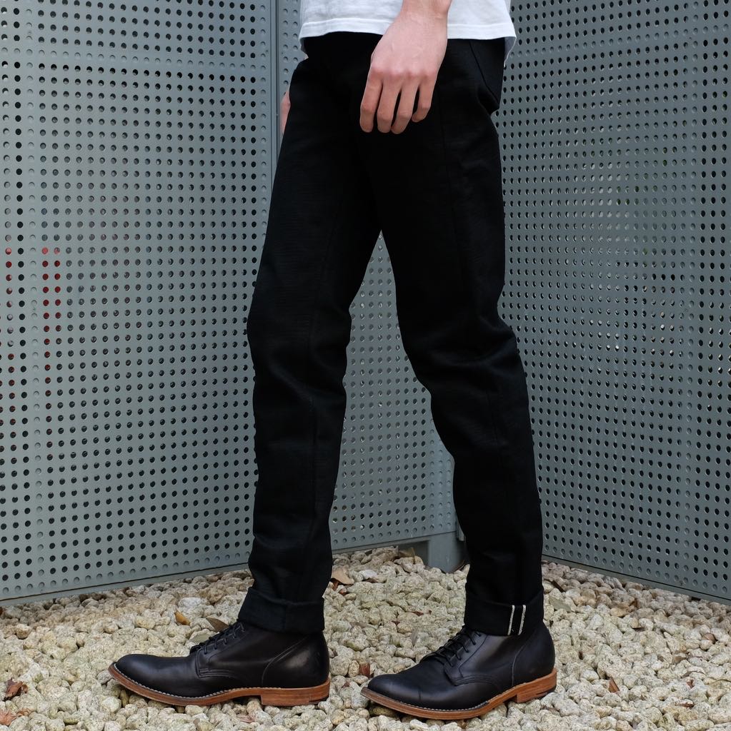 ito fukuoka ✳︎ back open all-in-one black FILA Mens Vulc 13 High Top Sneaker Black/Black/Black