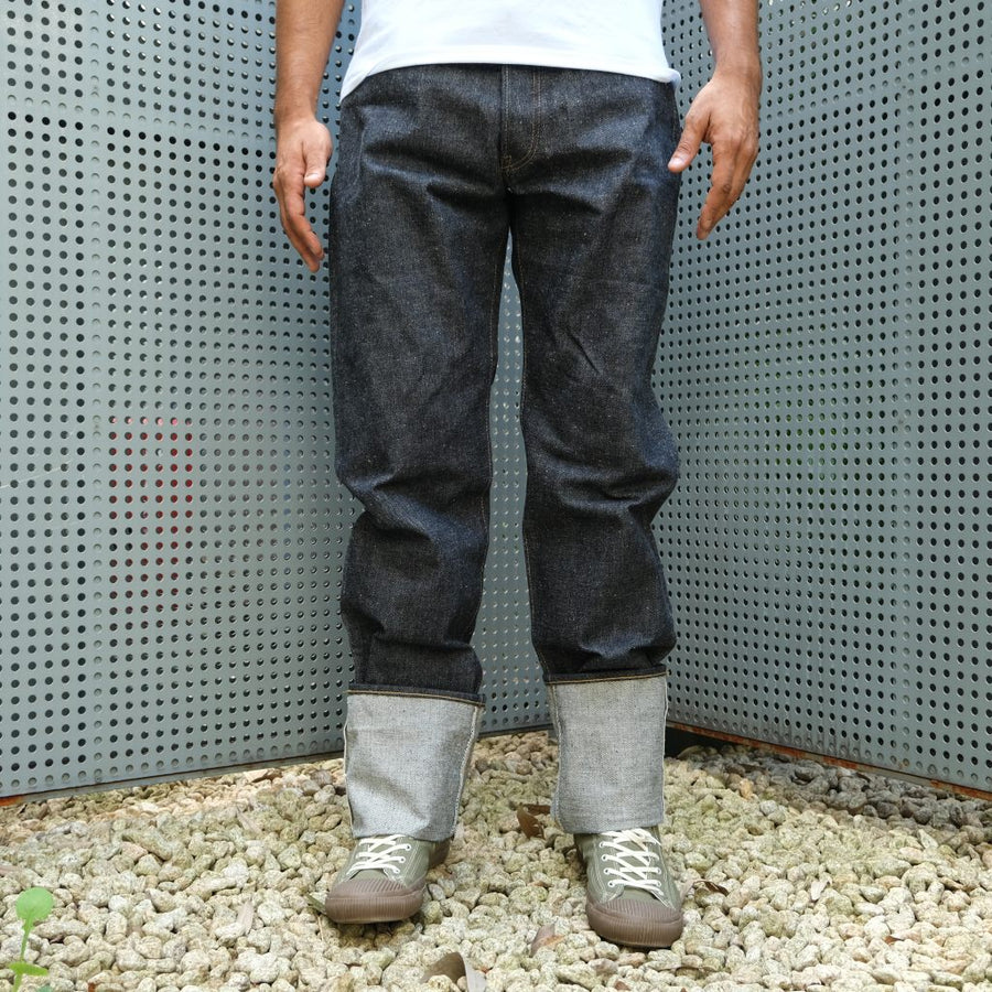 【鬼ヒゲ】 archive TMT indigo straight denim RegularStraightJeans-