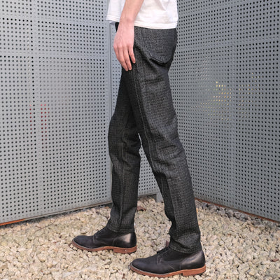 Studio D'Artisan Black "Sashiko Denim" Jeans (Relax Tapered)