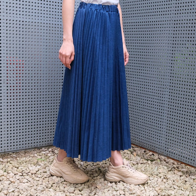 [Women's] Urvin Pleated Denim Skirt